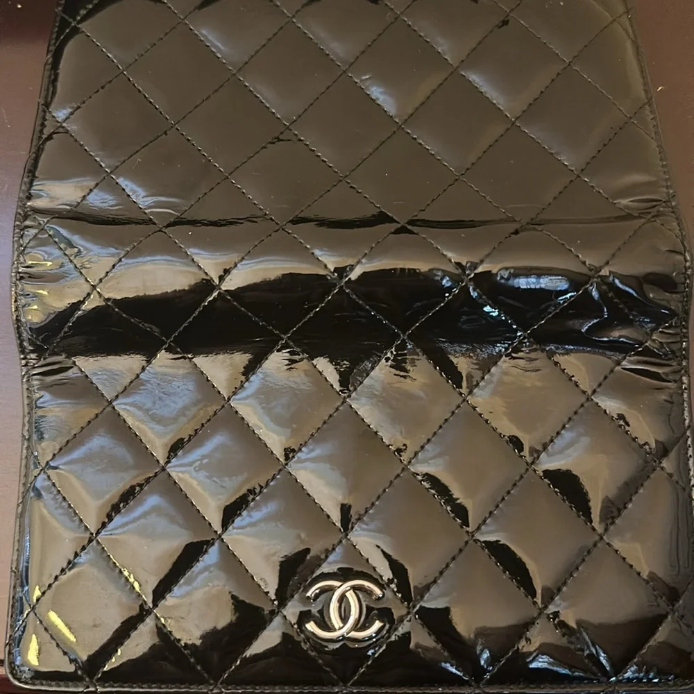 Chanel black wallet. VGUC! - Picture 7 of 8